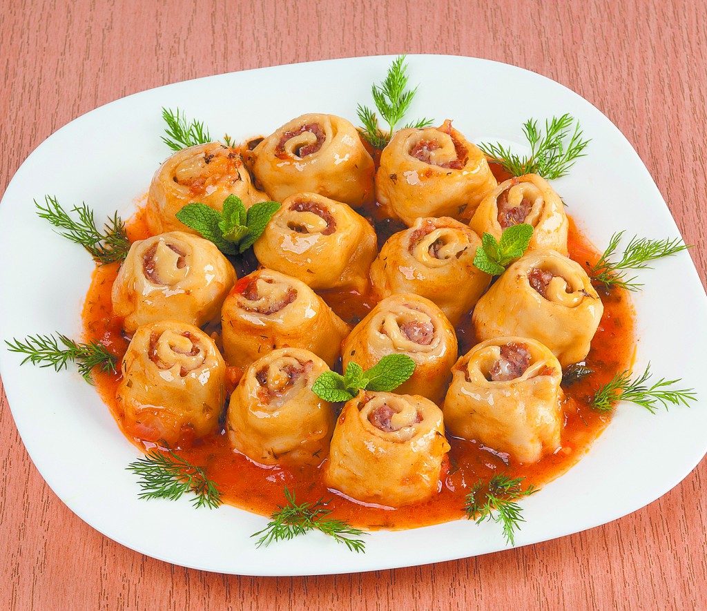Розочки с мясом рецепт пошагово Розочки с мясом рецепт пошагово