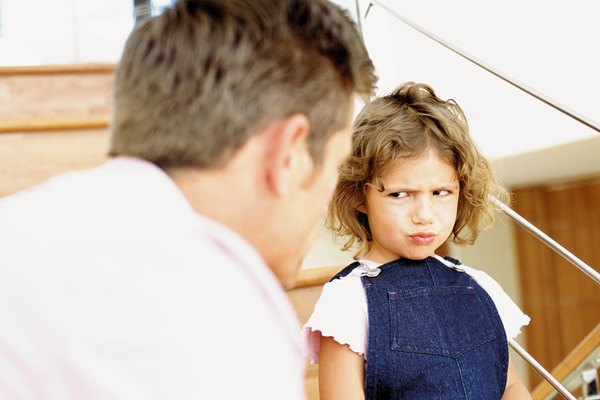 10 фраз, которые нельзя говорить ребенку - фото
