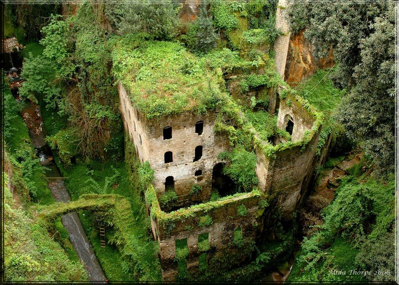 Заброшенные замки Италии