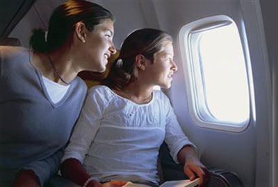 Девушки в самолете