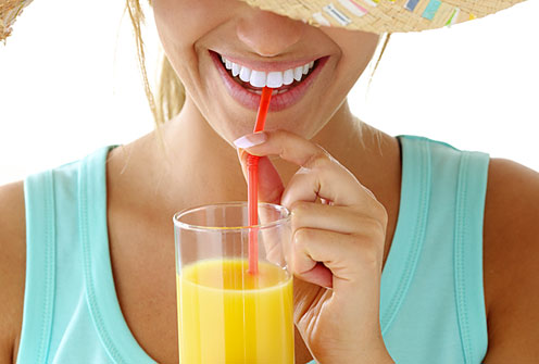 Стакан апельсинного сока утром - залог здоровья