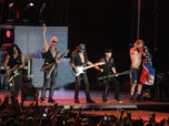 Группа Scorpions на сцене