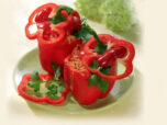 Сладкий перец, фаршированный овощами