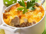 «Горшочки» с мясом, грибами и картофелем