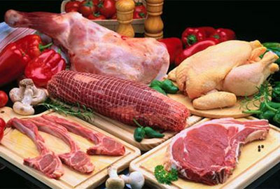 Червоне м'ясо та овочі