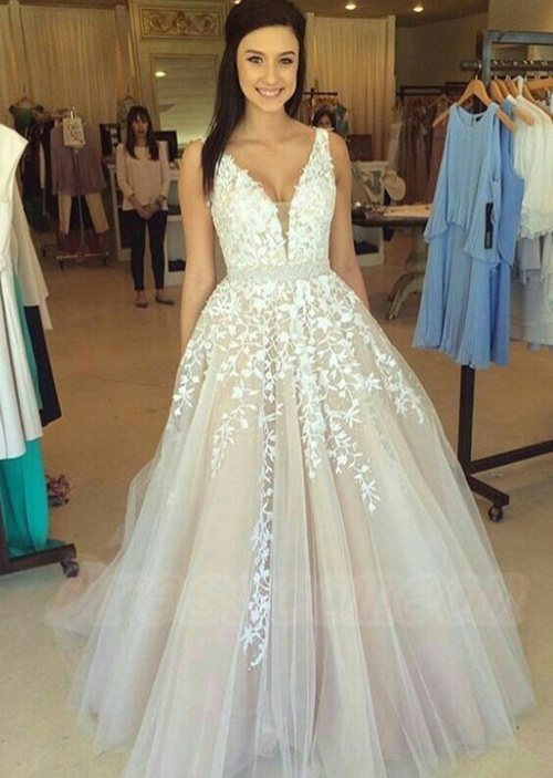 выбрать свадебное платье