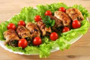 Рулетики из курицы