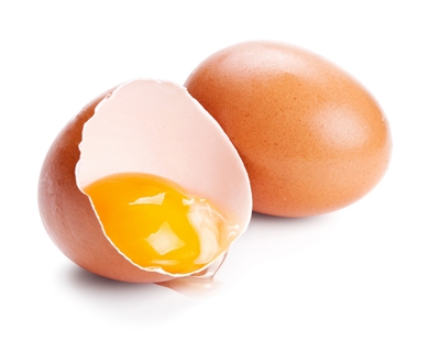 Куриные яйца в скорлупе - фото