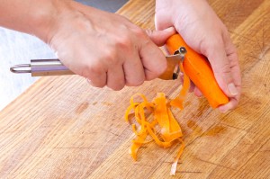 Нарезание моркови - фото