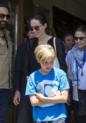 Angelina Jolie visits Turkey's Mardin