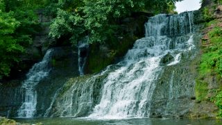 Червоногрородский или Джуринский водопад