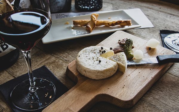Как правильно хранить сыр: сохраняем вкус и аромат