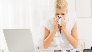 Аллергия на пыль - фото