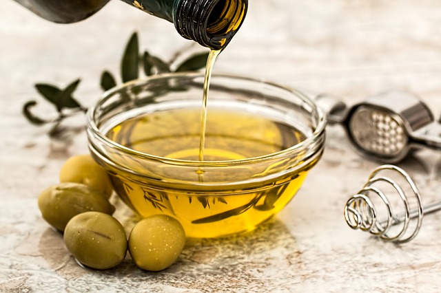 Оливкова олія - ​​фото