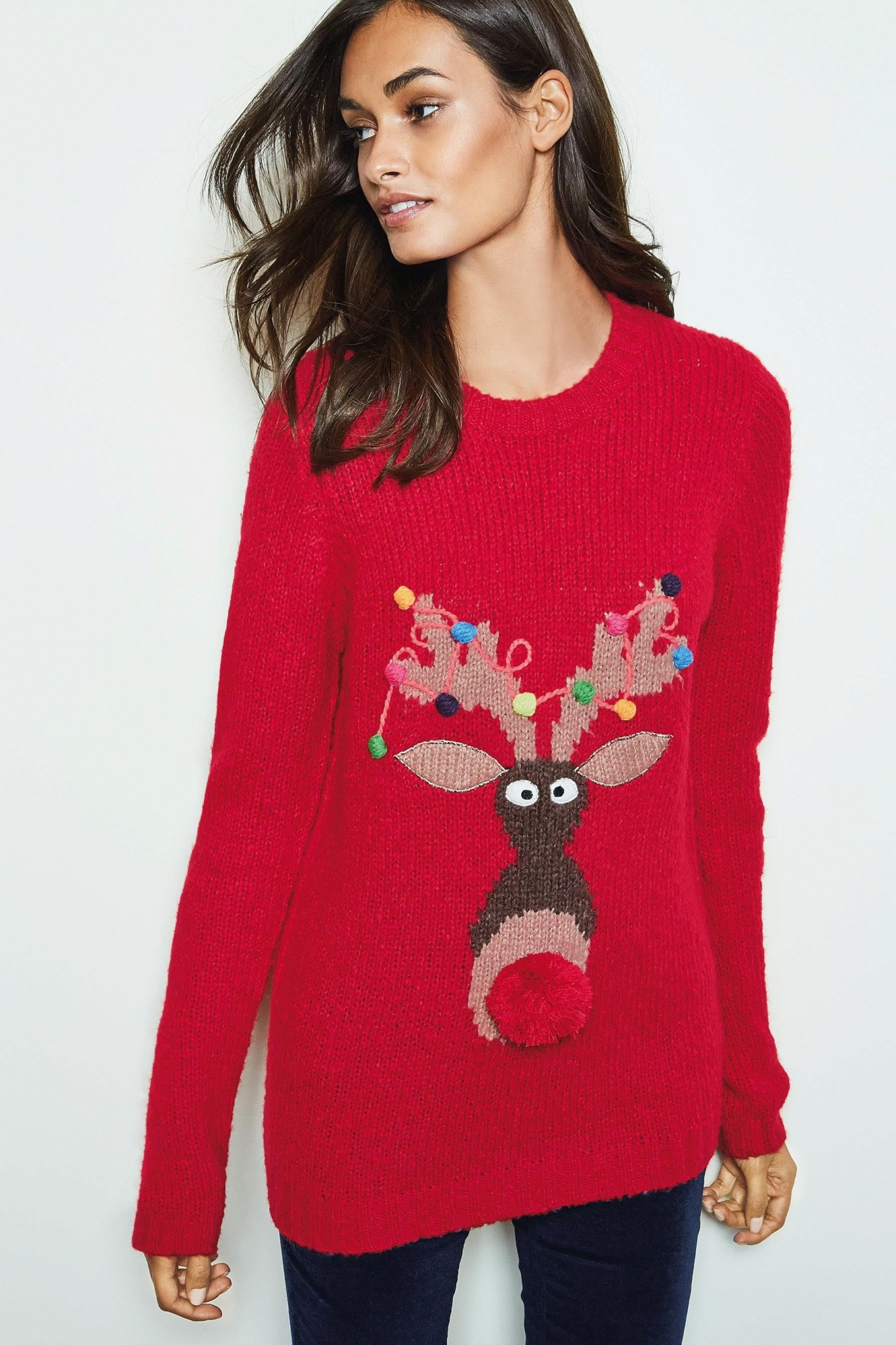 Новогодний свитер с оленем - фото