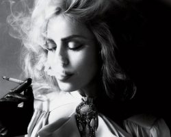Молодая Мадонна фото
