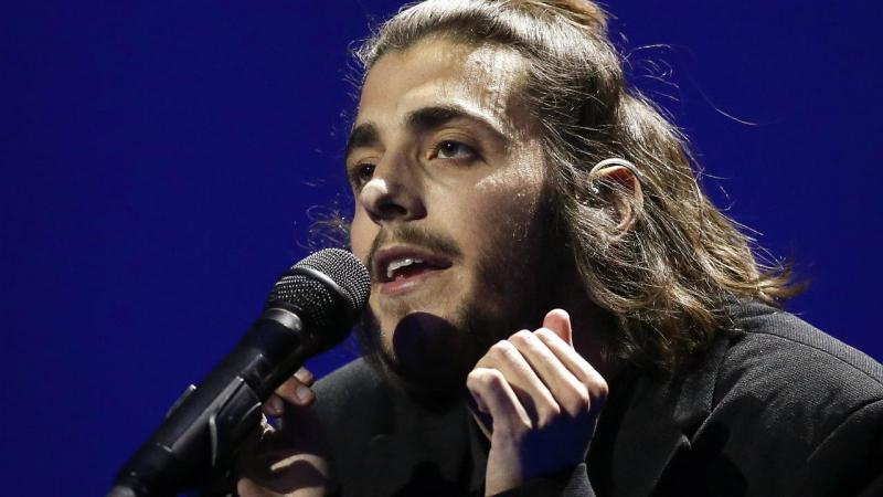 Финалист Евровидения 2017 серьезно болен