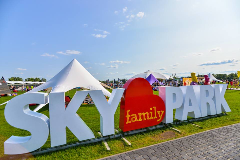  Sky Family Park