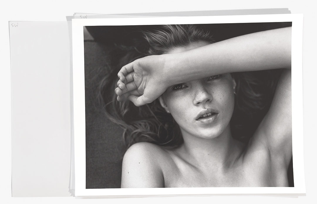 Calvin Klein показали фото молодой обнажённой Кейт Мосс