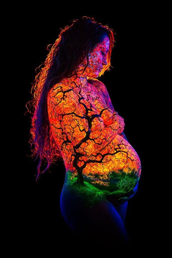 Боди-арт для беременных - фото беременной