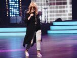 Алла Пугачева в очередной раз удивила молодостью и молодёжным нарядом