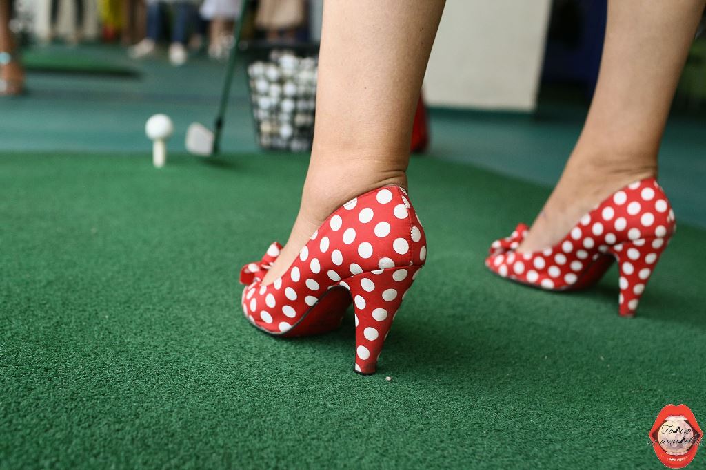 в столичном Гольф Центре состоялся уникальный светский женский гольф-турнир Гольф на шпильках