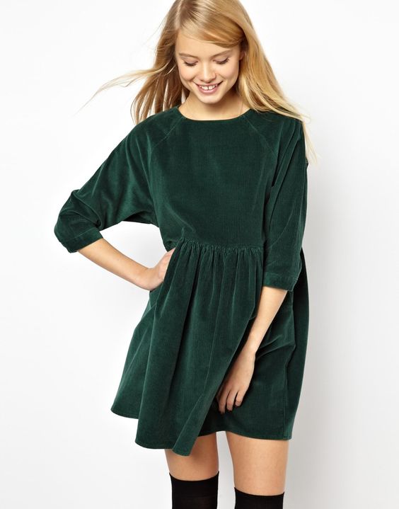 бархатное платье зеленое 