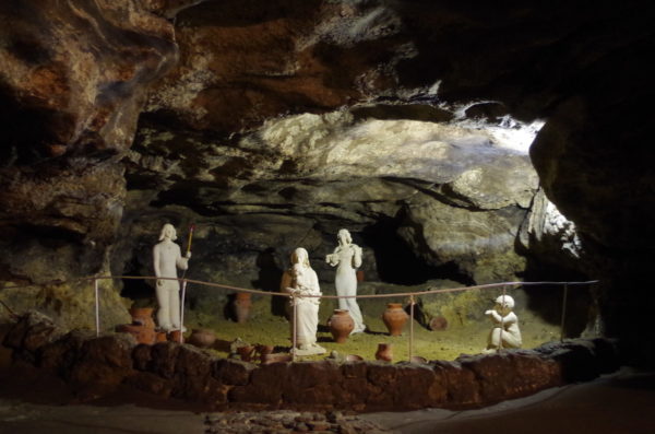Пещера Вертеба фото