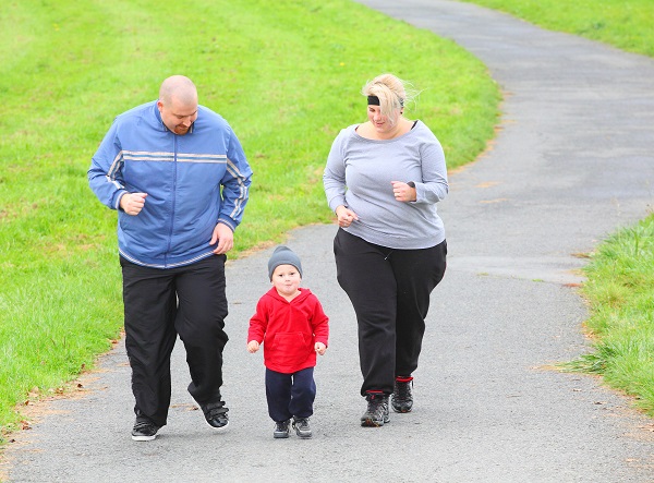 ЗОЖ, ожирение, утренняя пробежка, спортивная семья, фото