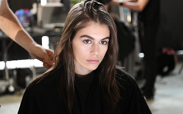 Почему Кайя Гербер еще 2 года не сможет попасть на обложку Vogue