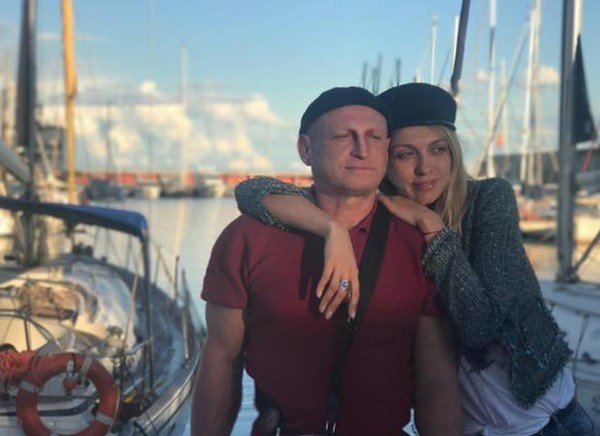 Оля Полякова и ее муж фото