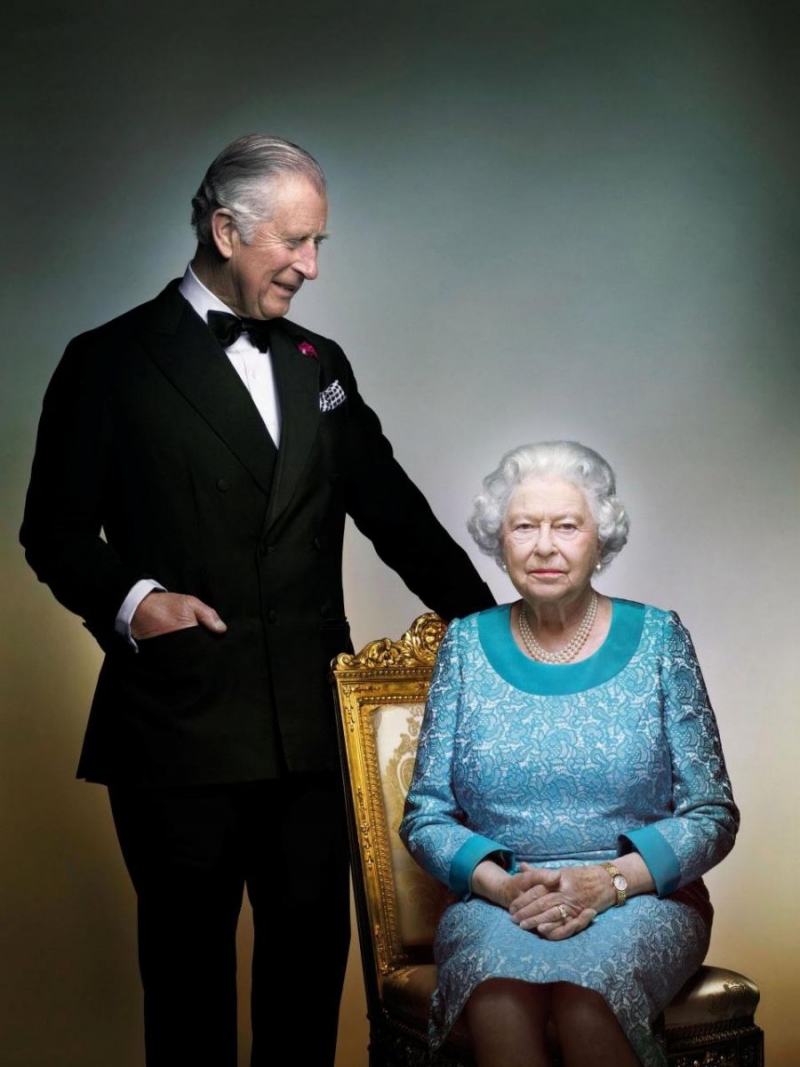 принц Чарльз и королева Елизавета