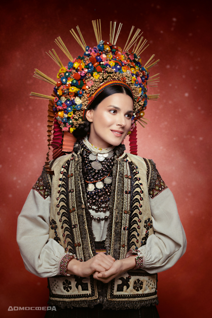 благотворительный календарь с яркими фото звезд Маша Ефросинина