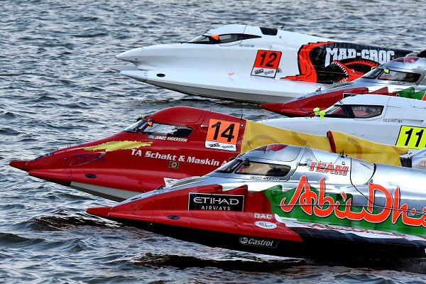  финальный этап чемпионата мира водной «Формулы-1» в лагуне Халид