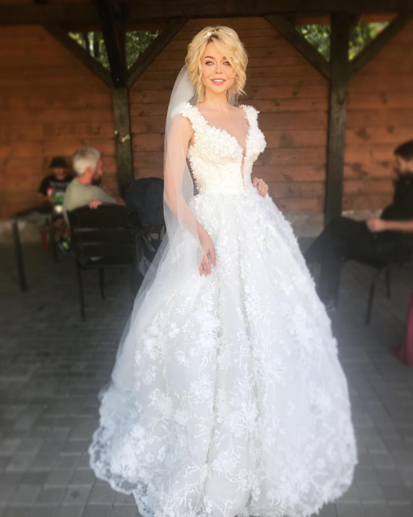 Алина Гросу свадебное платье
