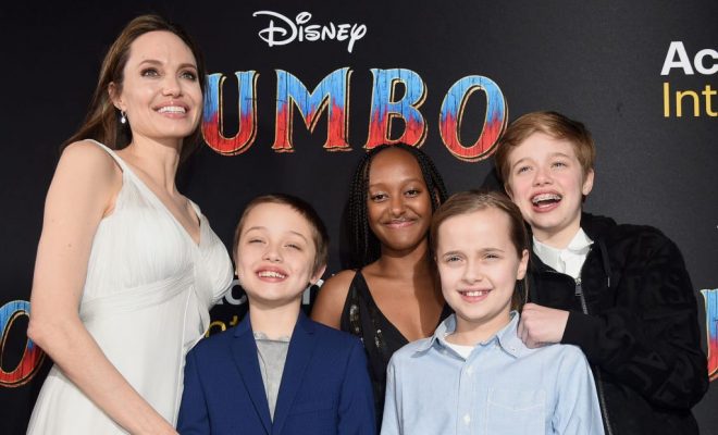 Анджелина Джоли с детьми появилась на премьере мультфильма Dumbo