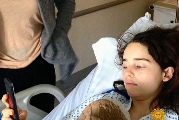 Емілія Кларк показала фото з лікарні після перенесеного інсульту