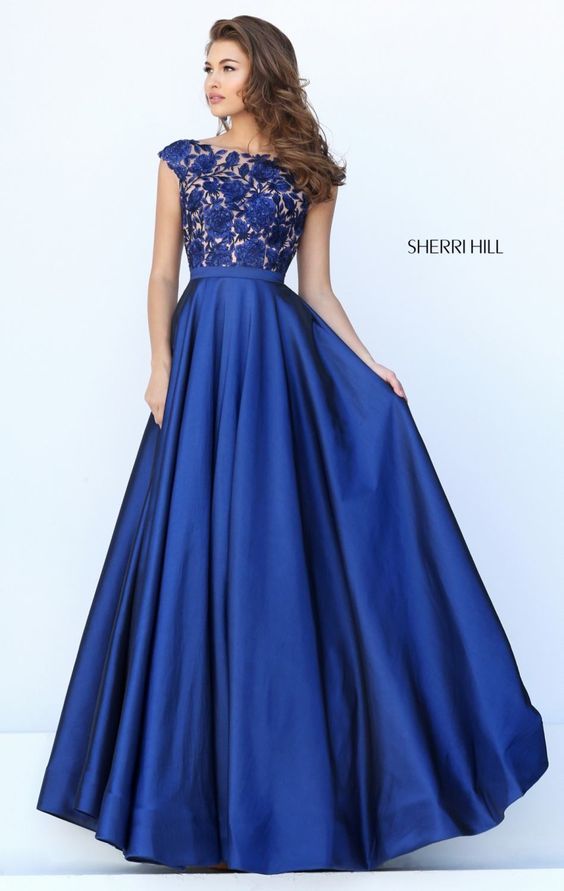 синее платье модный цвет 2019 