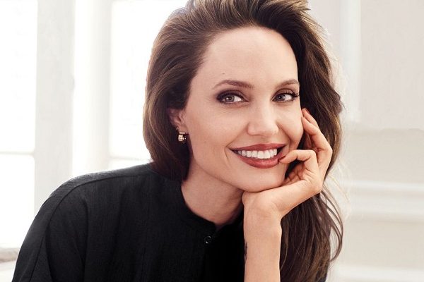 Анджелина Джоли "Вечные"