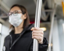 ТОП-5 советов, как не подхватить коронавирус в общественном транспорте