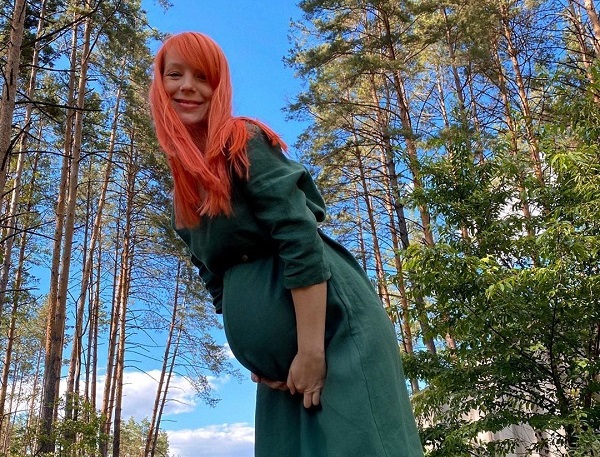 Светлана Тарабарова раскрыла пол будущего ребенка и устроила яркий Baby Shower 