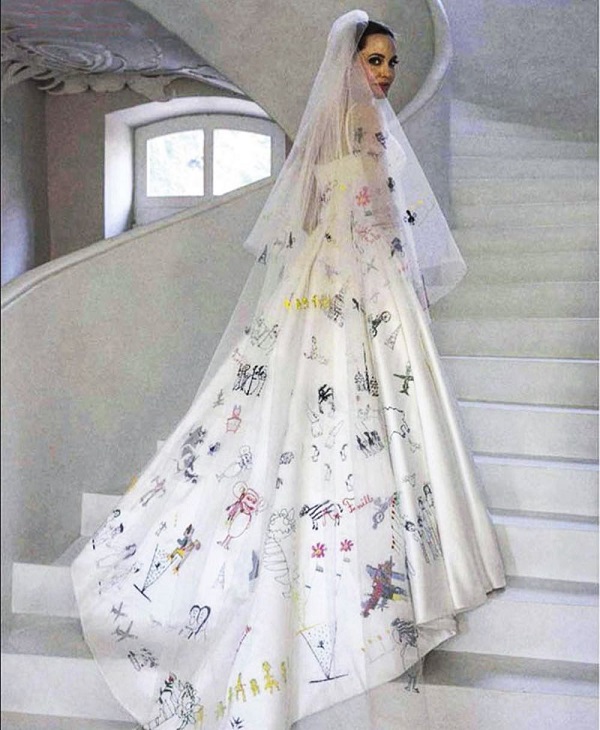 Анджелина Джоли свадебное платье