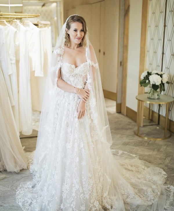 Ксения Собчак свадебное платье