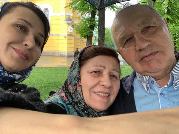 Наталия Мосейчук с родителями