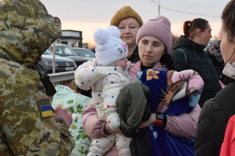 Біженка з України з дитиною