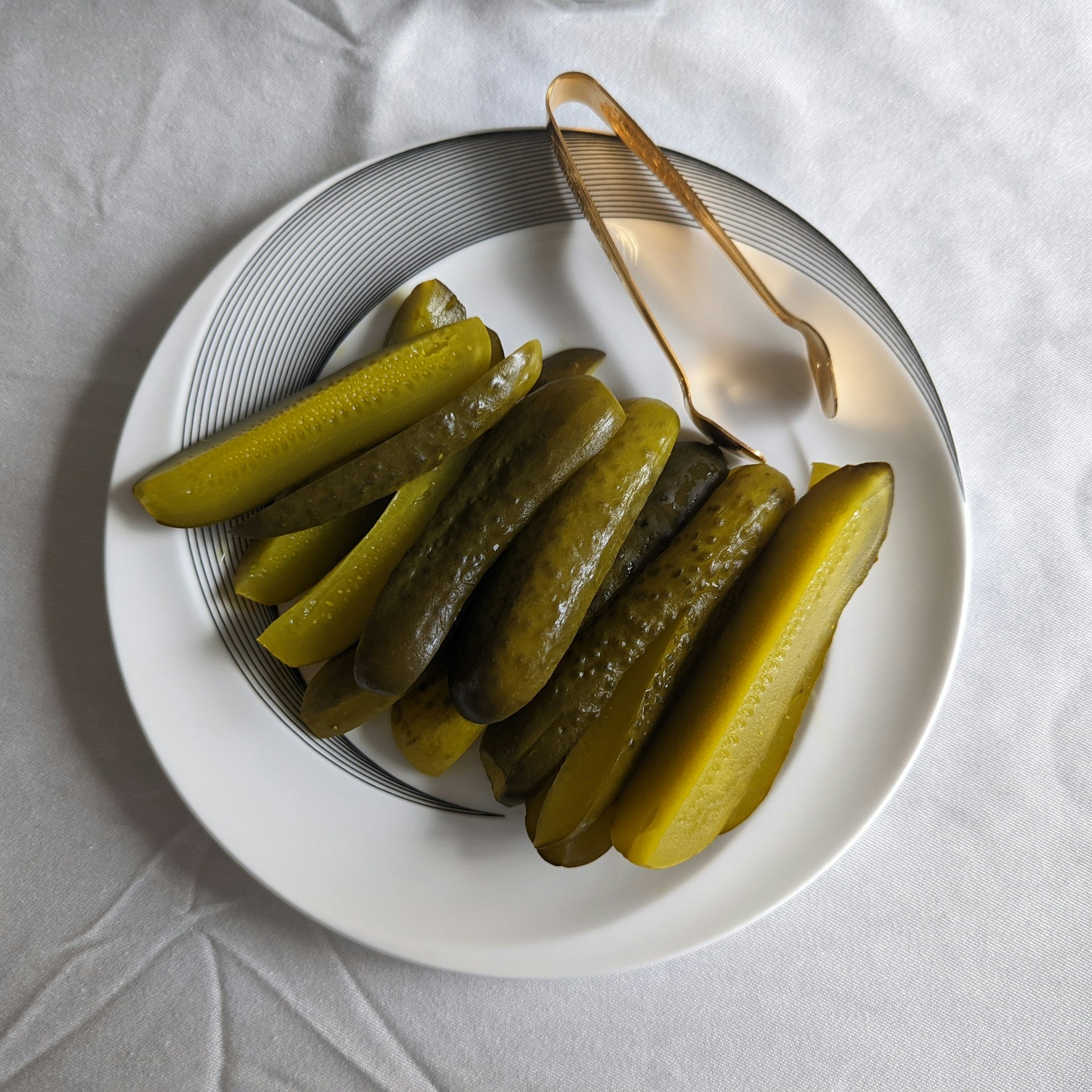 мариновані огірки