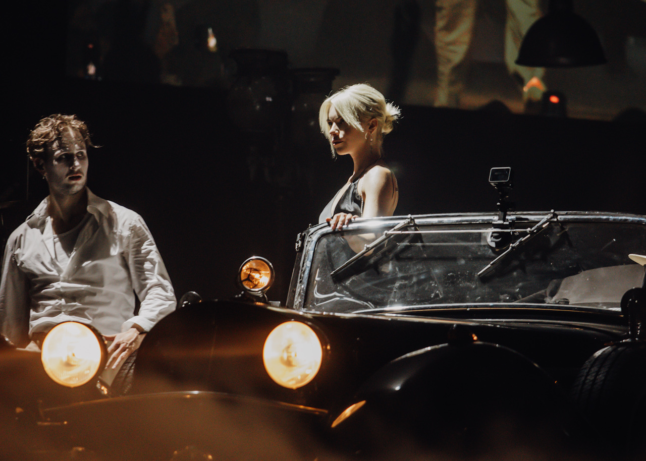 Маша Кондратенко та Schmalgauzen Маша Кондратенко співачка