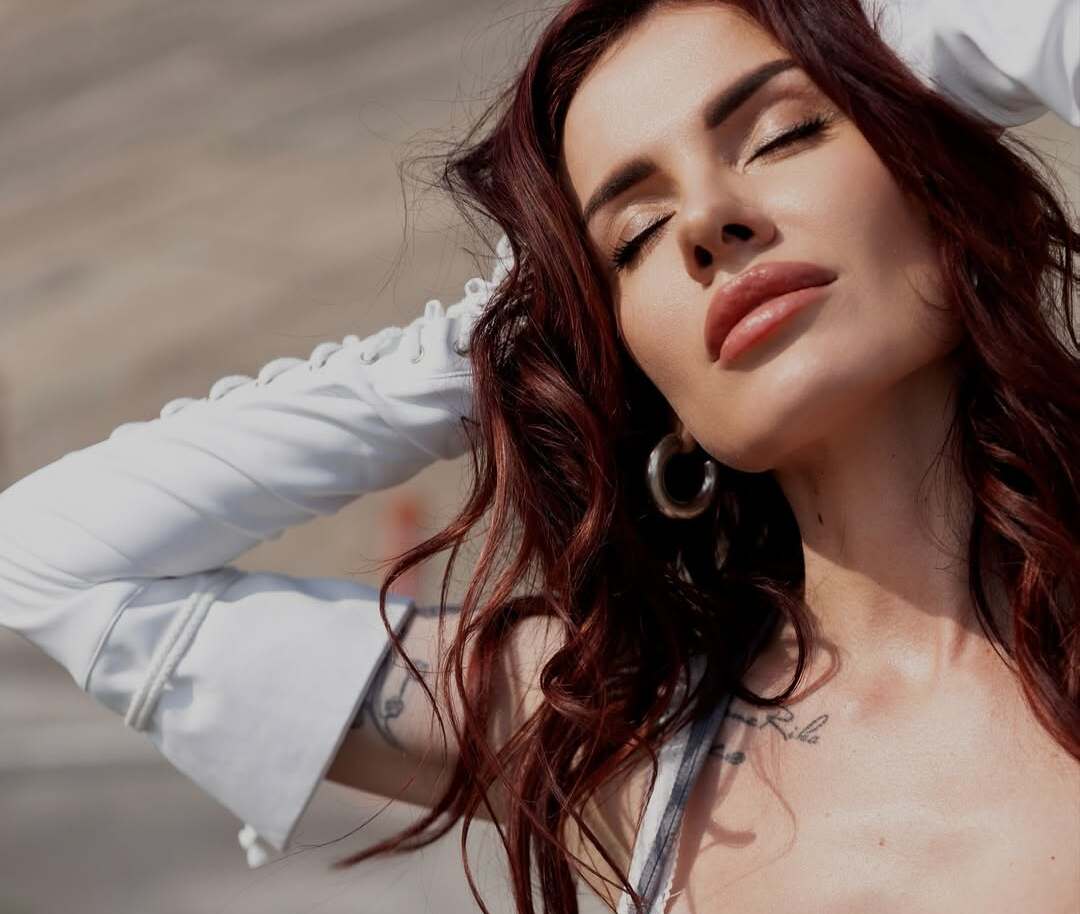 MamaRika люби себе MamaRika співачка