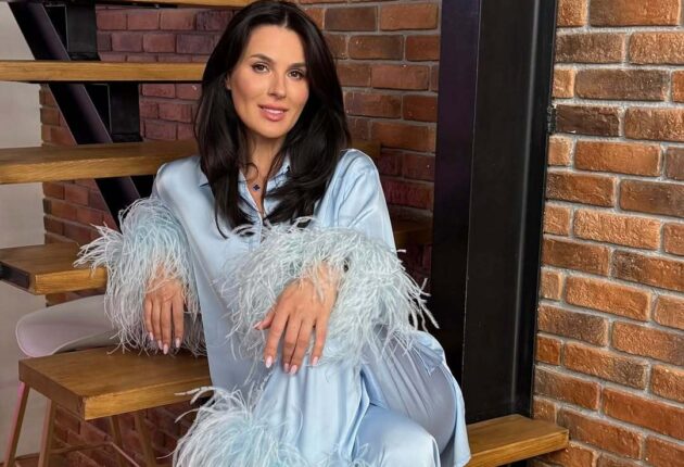 Маша Єфросиніна телеведуча