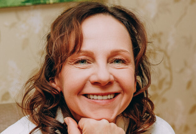 Олена Узлюк акторка